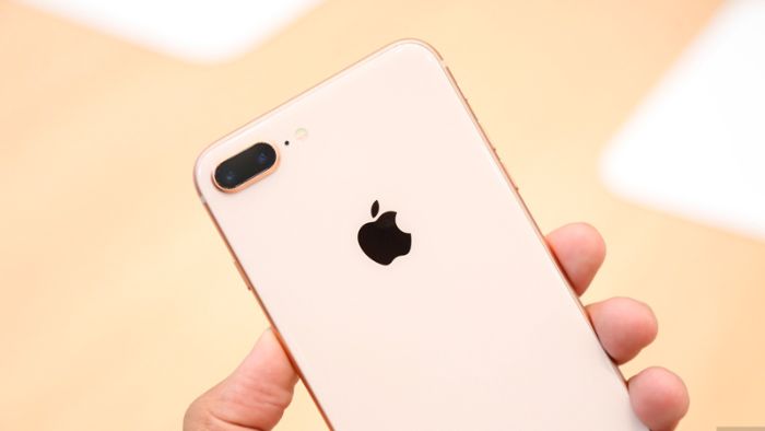 Chia sẻ cho bạn một địa chỉ mua iPhone 8 Plus giá rẻ đáng tin cậy nhất ở TPHCM hiện nay đó chính là Khải Phong Mobile