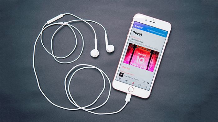 IPhone 7 Plus mới hay cũ đều sở hữu thiết kế ngoại hình thân thiện và dễ dùng