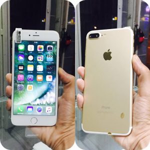 Kiểm tra ngoại hình và màn hình iPhone thật kỹ trước khi mua